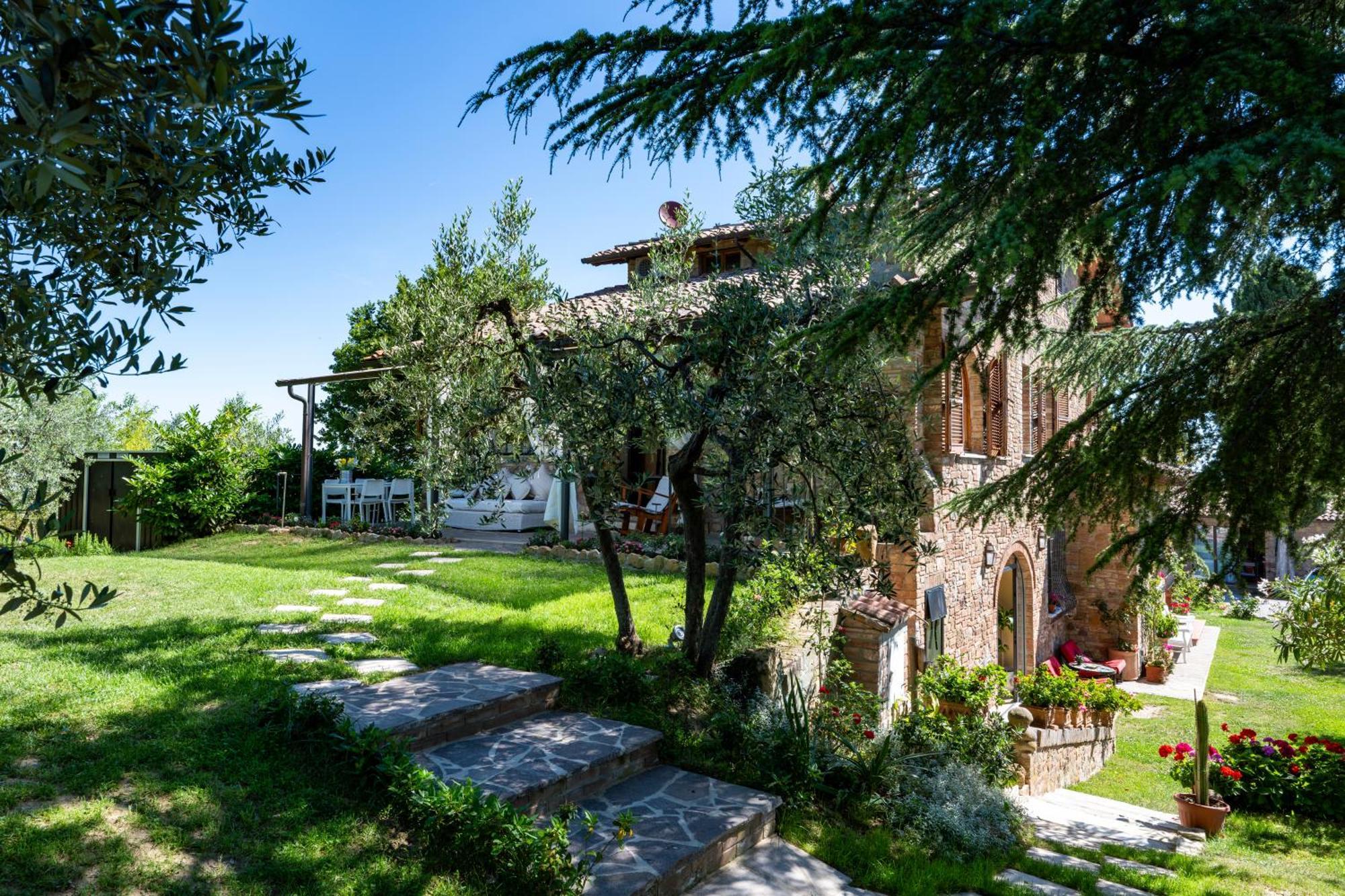 Villa Mikipongtwo Montepulciano Stazione Exterior foto